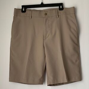Grand Slam Performance Classic Tan Men's Shorts Size 34